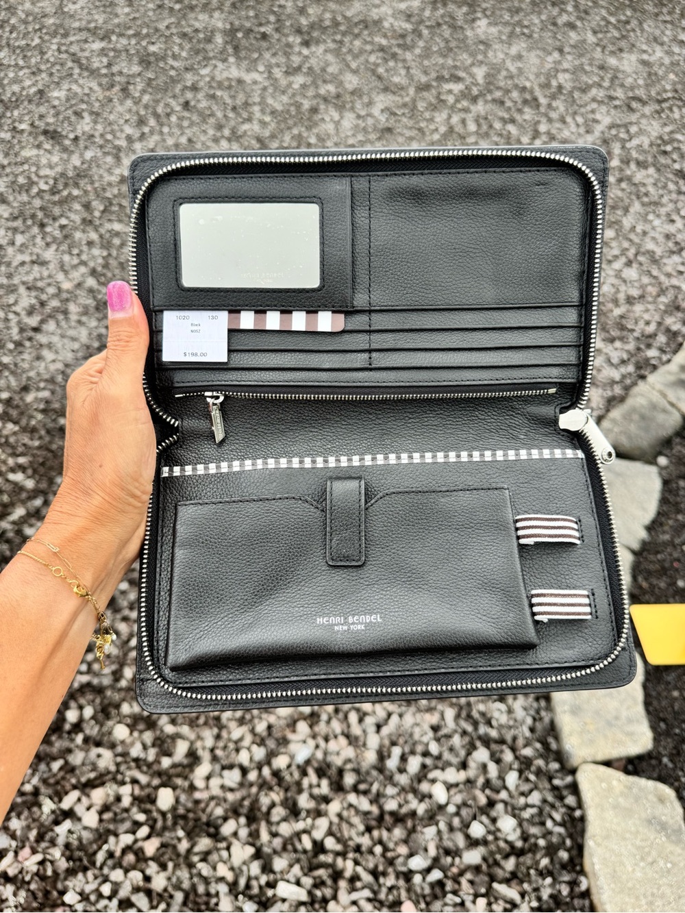 Henri Bendel Black Leather Zip Around Wallet Wristlet Clutch $198 Retail - Picture 12 of 15